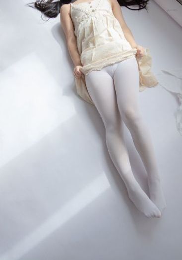 电车痴汉乳揉みま痴汉电车视频_1080在线视频播放
